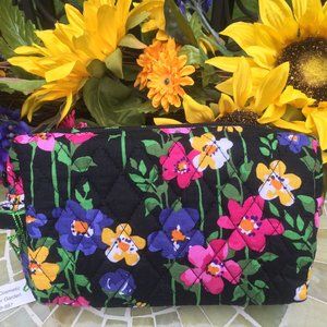 Vera Bradley Med Cosmetic Bag in Wildflower Garden